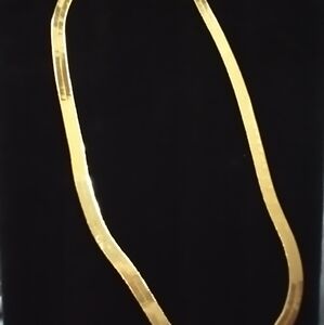 Galbani gold necklace